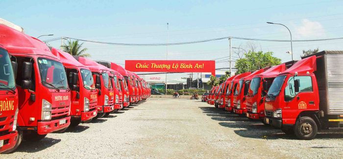 Bãi xe Vận Tải Phượng Hoàng