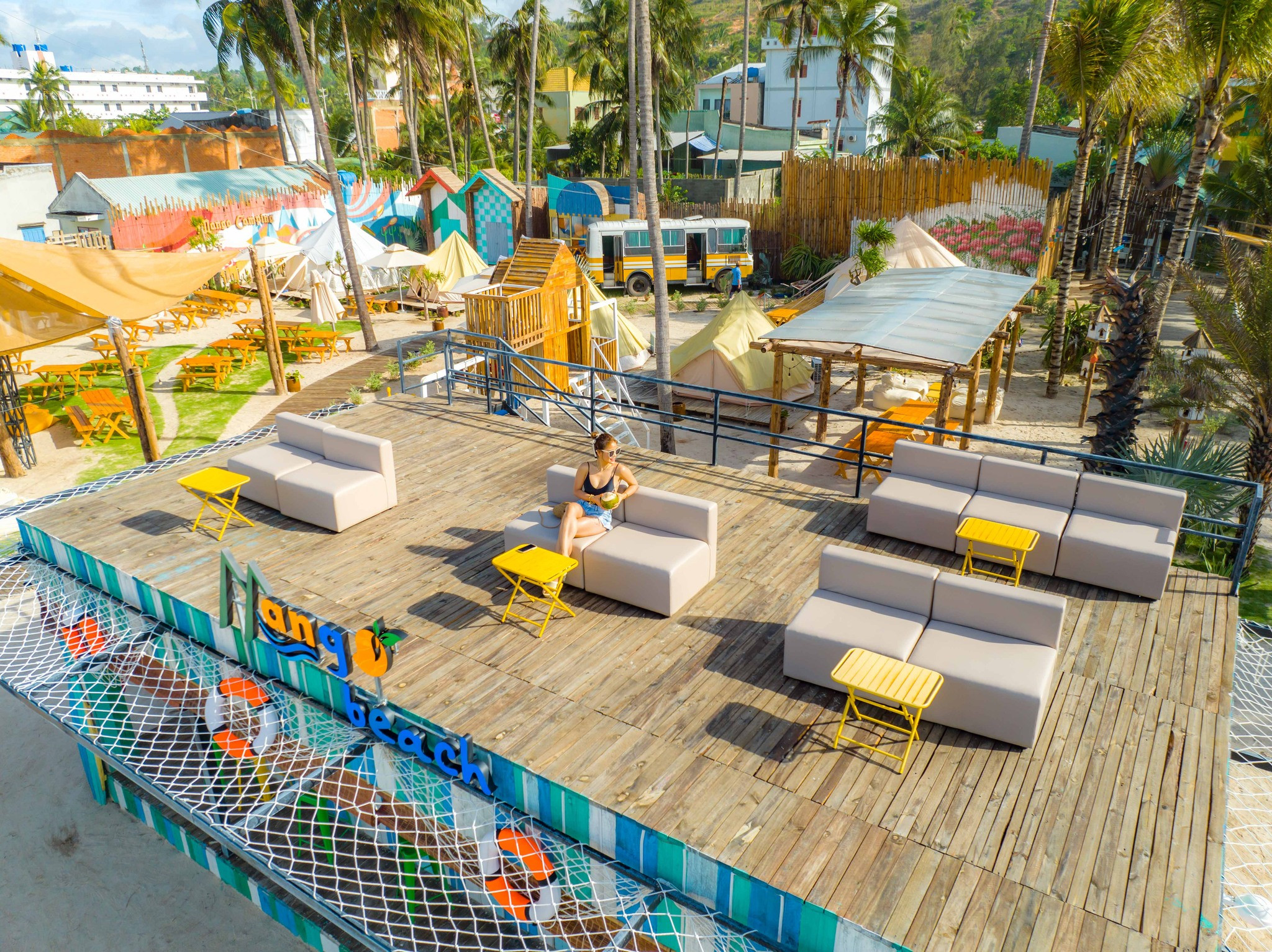 Các khu vực check-in sáng tạo tại Mango Beach