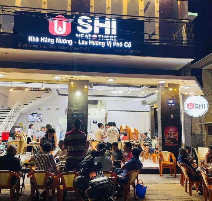 Các loại thịt tẩm ướp đẹp mắt cho món nướng tại quán Ushi Nướng &amp; Lẩu ở Phan Thiết