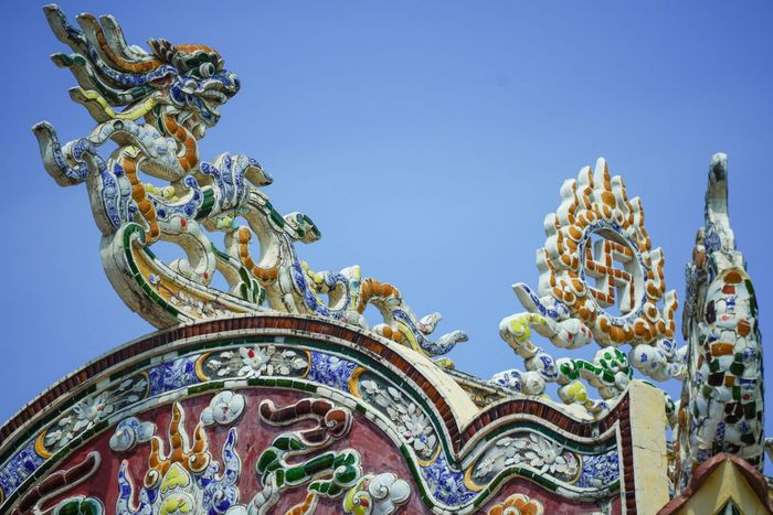 Hình tượng rồng uy nghiêm tại Chùa Phật Quang