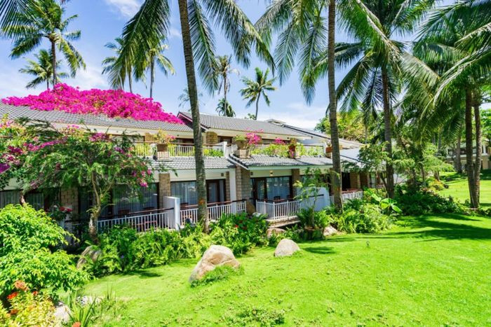 Hoang Ngoc Resort &amp; Spa, một khu nghỉ dưỡng 4 sao gần đảo Phú Quý