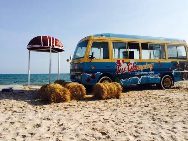 Khu vực lều trại hiện đại tại LU Glamping gần Azerai Kê Gà Bay Resort