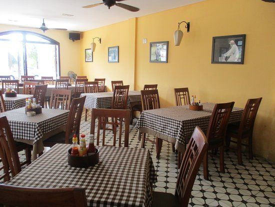 Một góc nhà hàng chuyên món ăn Nam Bộ gần Khách sạn Tây Hồ Cần Thơ