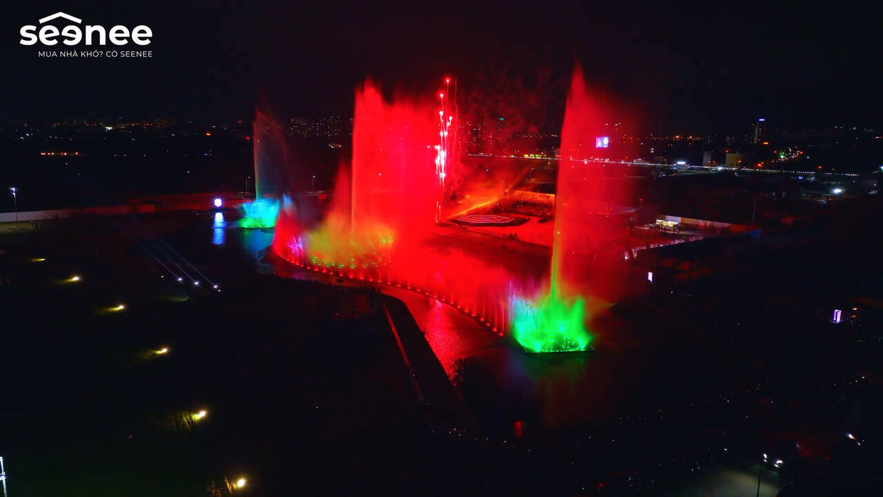 Phối cảnh kênh đào nhạc nước The Canal Of Love tại The Global City