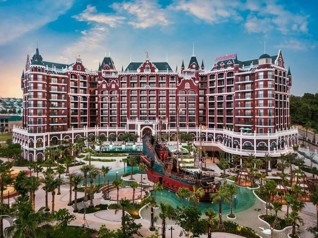 Sảnh đón tiếp sang trọng tại một khu nghỉ dưỡng 5 sao ở Bình Thuận