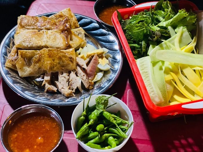 Suất chả lụi Hàm Tân đầy đặn tại Phan Thiết