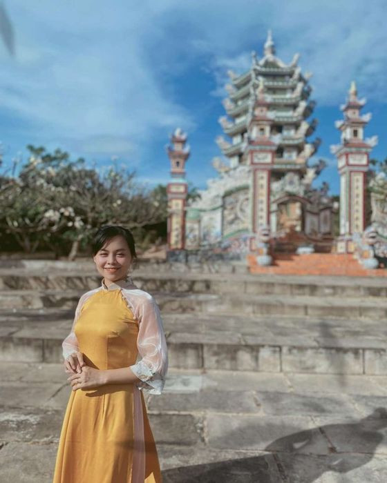 Vẻ đẹp cổ kính và trang nghiêm của khuôn viên Chùa Cổ Thạch Bình Thuận