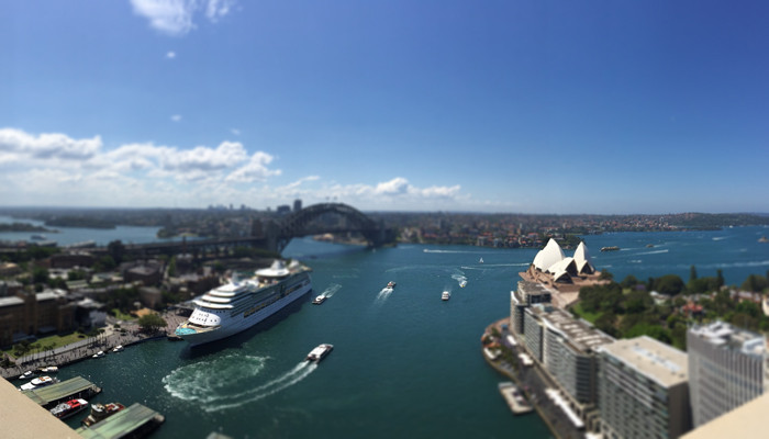 Ảnh bất động sản bị chỉnh sửa quá đà với hiệu ứng tilt-shift