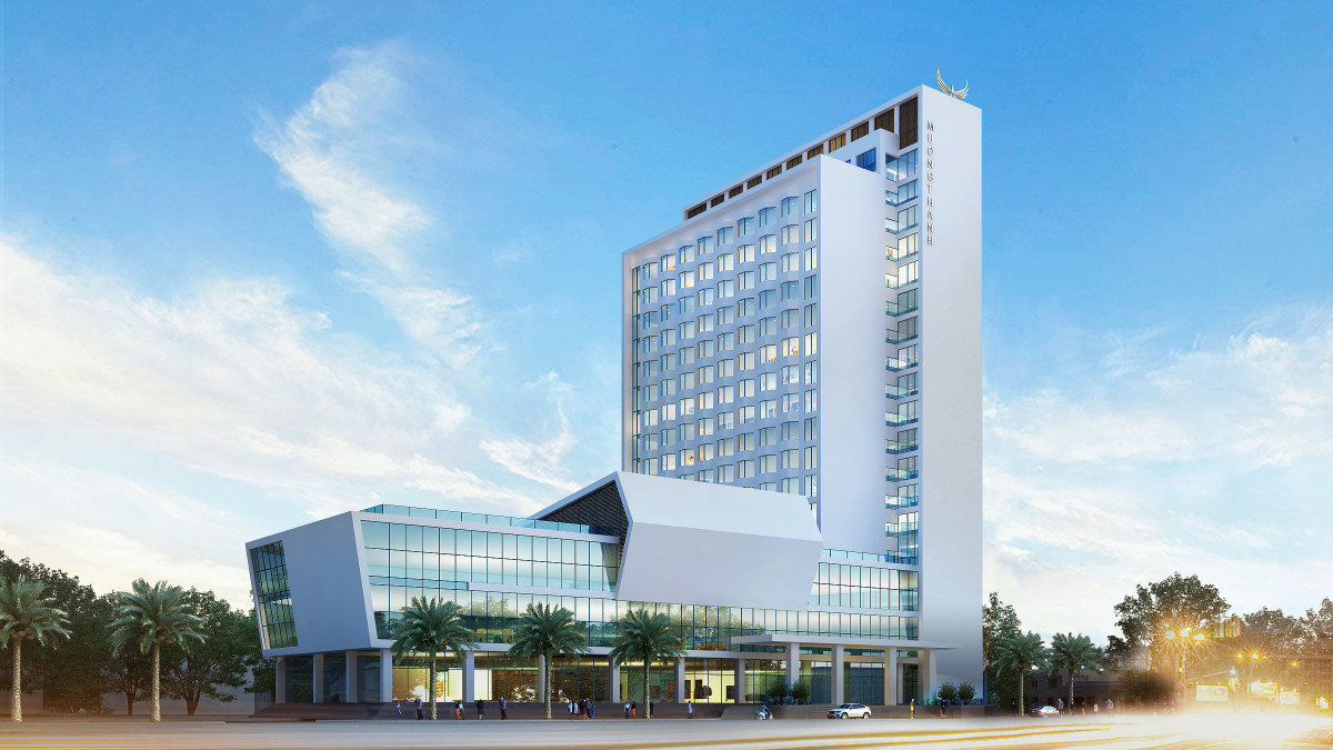 Khách sạn Mường Thanh Grand Lào Cai nhìn từ bên ngoài với kiến trúc hiện đại.