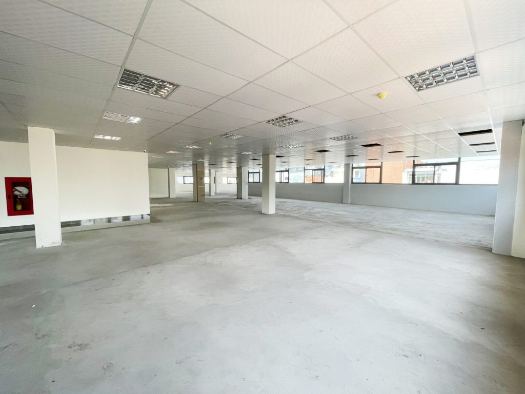 Không gian làm việc bên trong một văn phòng tại Bcons Tower II