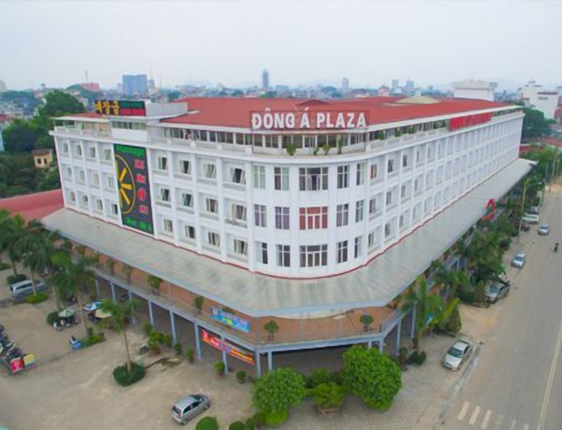 Không gian phòng ngủ tiện nghi tại Khách sạn May Plaza (Đông Á Plaza) Thái Nguyên