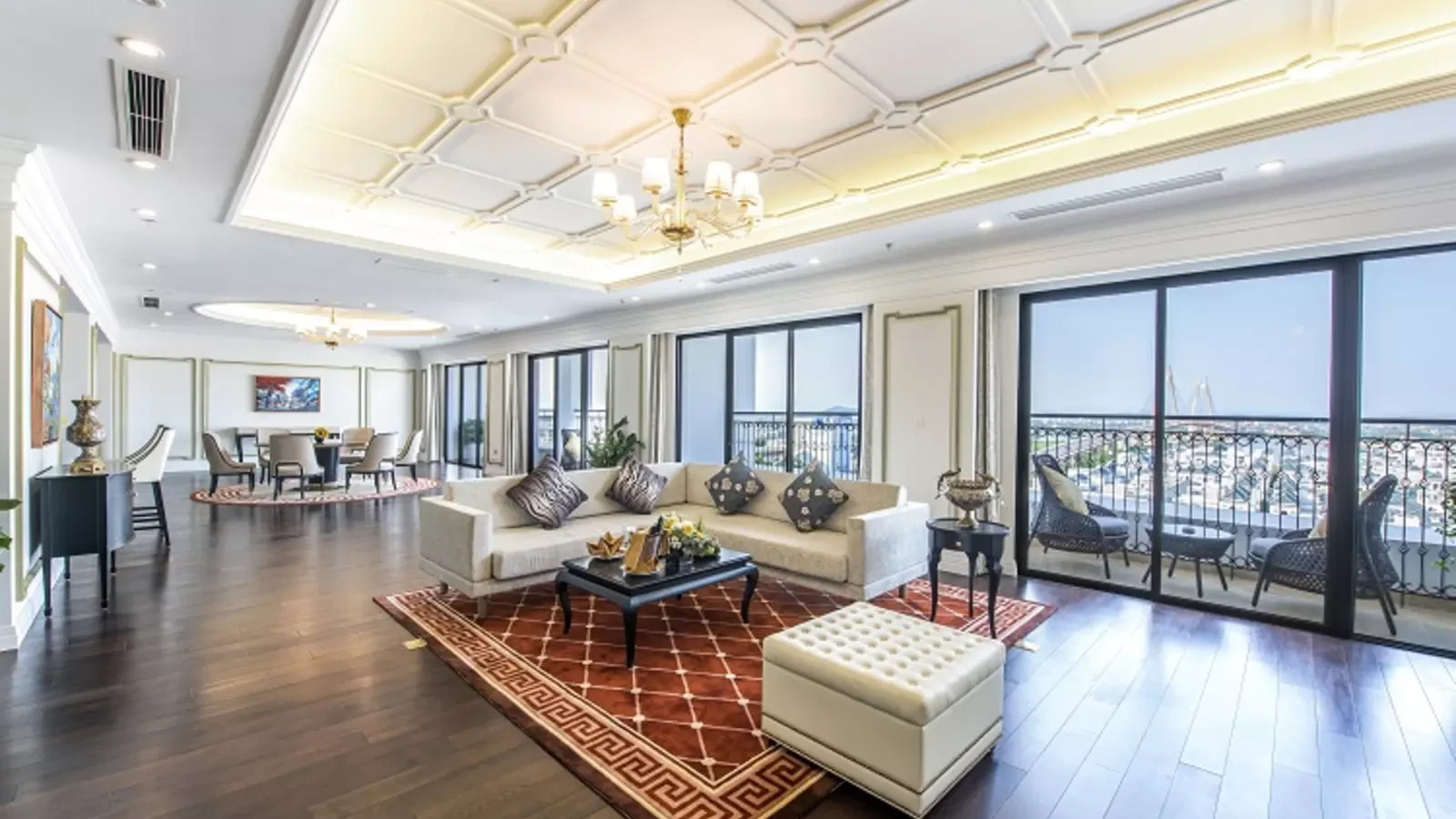 Nội thất phòng ngủ tiêu chuẩn tại Vinpearl Hotel Rivera Hai Phong