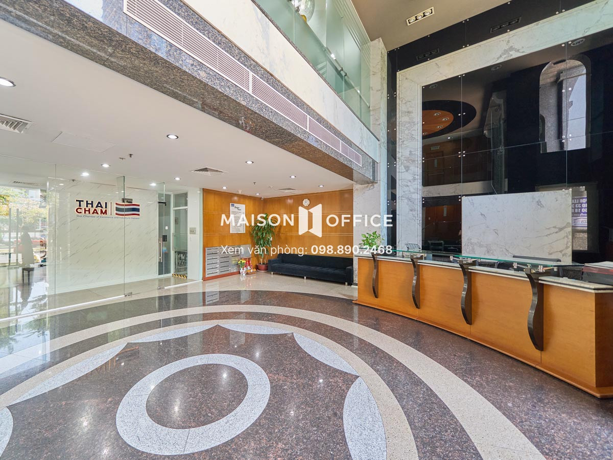Sảnh đón khách sang trọng tại Tòa nhà văn phòng Empire Tower