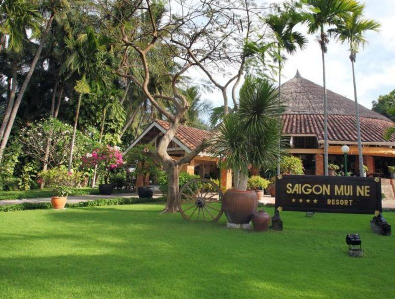 Bãi biển riêng tư tại SaiGon Mui Ne Resort, trải nghiệm resort 5 sao Phan Thiết