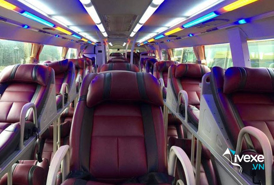Nội thất hiện đại và tiện nghi của xe giường nằm Ba Ua, cung cấp dịch vụ chất lượng cao với số điện thoại nhà xe Ba Ua dễ dàng liên hệ