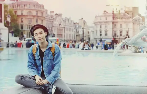 Aiden Là Ai? Khám Phá Tiểu Sử Và Hành Trình Nghệ Thuật Đầy Ấn Tượng Aiden Là Ai? Khám Phá Tiểu Sử Và Hành Trình Nghệ Thuật Đầy Ấn Tượng