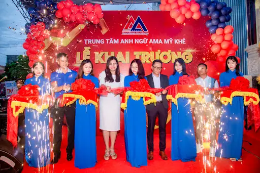 Ama Khê Là Ai? Khám Phá Hành Trình Và Dấu Ấn Trong Làng Giải Trí