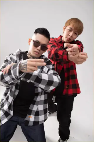 Dấu Ấn Âm Nhạc: Chuyển Mình Sang Lĩnh Vực Rapper Chuyên Nghiệp