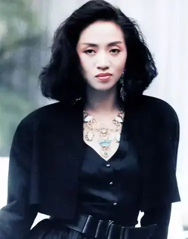 Hành Trình Trở Thành “thiên Hậu Canto-pop” (âm Nhạc)