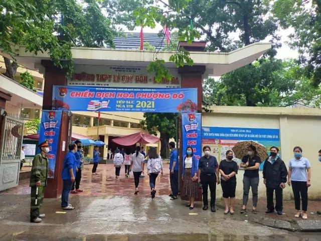 Không Gian Và Đặc Điểm Nổi Bật Của Trường Thpt Lê Quý Đôn Không Gian Và Đặc Điểm Nổi Bật Của Trường Thpt Lê Quý Đôn