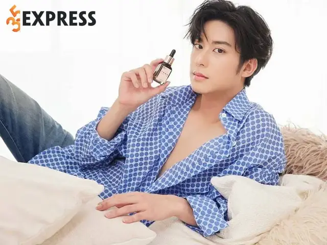 Những Hình Ảnh Đẹp Trai Của August Vachiravit Khiến Fan Girl Mê Mẩn