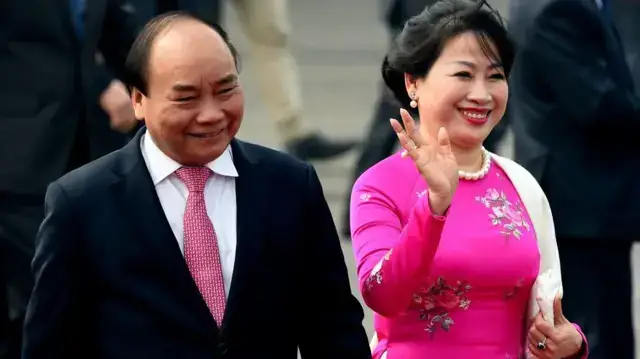 Các Câu Hỏi Thường Gặp Về Phu Nhân Trần Nguyệt Thu