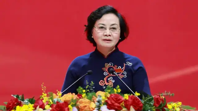 Bà Điểm Là Ai? Giải Mã Nhân Vật Đặc Biệt Gây Sốt Màn Ảnh Bà Điểm Là Ai? Giải Mã Nhân Vật Đặc Biệt Gây Sốt Màn Ảnh