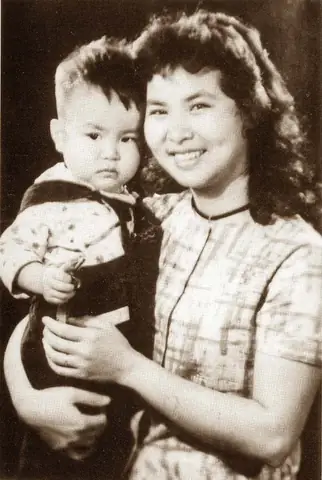 Tại Sao Xuân Quỳnh Được Mệnh Danh Là Bà Hoàng Thơ Tình?