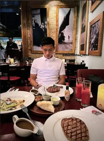 Hoàng Anh Trong Mắt Công Chúng: Nàng Wags Cá Tính Và Những Tranh Cãi Hoàng Anh Trong Mắt Công Chúng: Nàng Wags Cá Tính Và Những Tranh Cãi