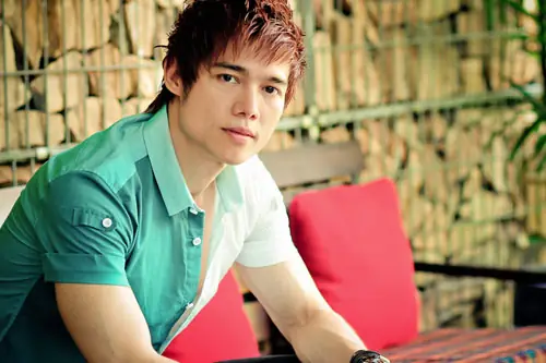 Bầu Show Chửi Lưu Chí Vỹ Là Ai: Danh Tính Và Diễn Biến Vụ Việc