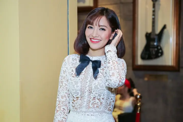 Quỳnh Anh, Bích Phương, Bảo Anh... Ai Là Nữ Hoàng Sầu Muộn Của Vpop? - Ảnh 6.