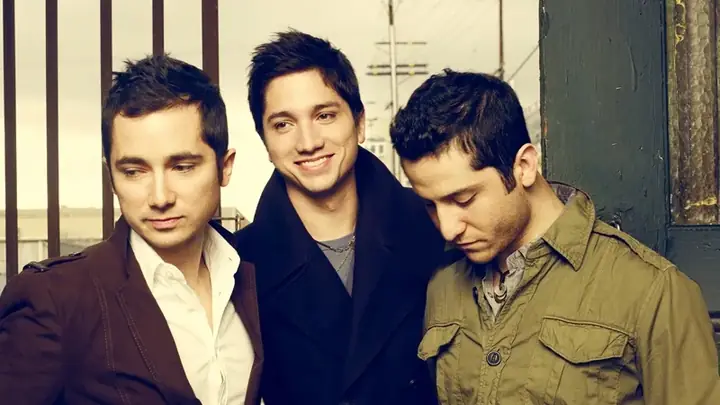 Boyce Avenue Là Ai: Khám Phá Hành Trình Âm Nhạc Toàn Cầu