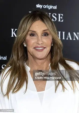 Caitlyn Jenner Là Ai? Khám Phá Hành Trình Từ Vận Động Viên Olympic Đến Biểu Tượng Cộng Đồng Lgbt