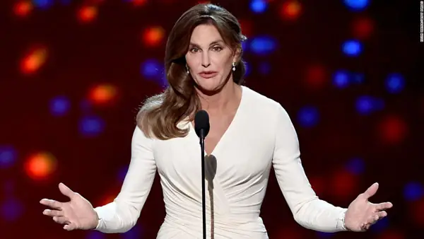 Caitlyn Jenner Là Ai? Khám Phá Hành Trình Từ Vận Động Viên Olympic Đến Biểu Tượng Cộng Đồng Lgbt