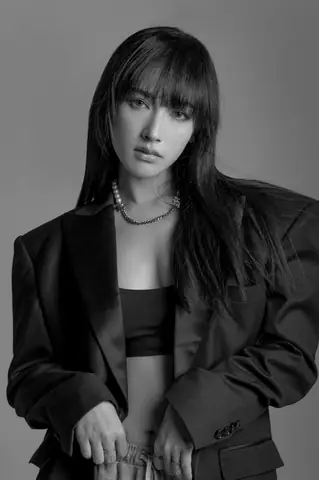 Sự Nghiệp Của Cara Phương