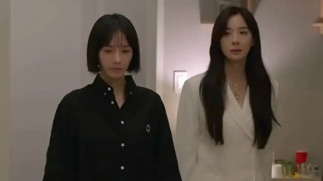 Danh Tính Phản Diện Đứng Sau Tài Khoản "bbbfamous" Của Phim Hàn Đang Hot Celebrity Là Ai?