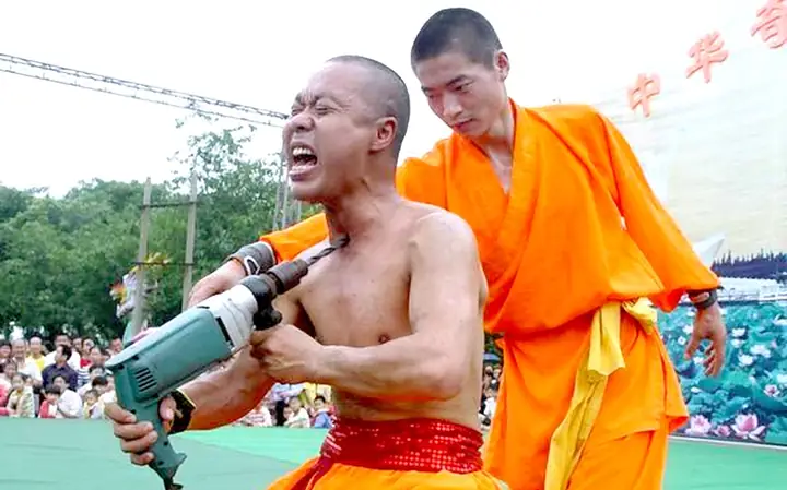 Lý Tiểu Long Và Kim Dung, Ai Mới Là Cha Đẻ Của 'vô Chiêu Thắng Hữu Chiêu'? - Ảnh 3. Lý Tiểu Long Và Kim Dung, Ai Mới Là Cha Đẻ Của 'vô Chiêu Thắng Hữu Chiêu'? - Ảnh 3.