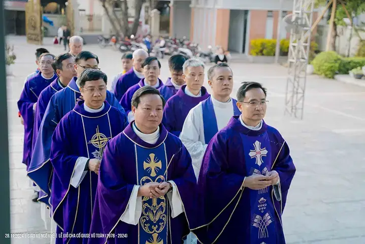 Vũ Thế Toàn Và Con Đường Nghệ Thuật Không Ngừng Nỗ Lực