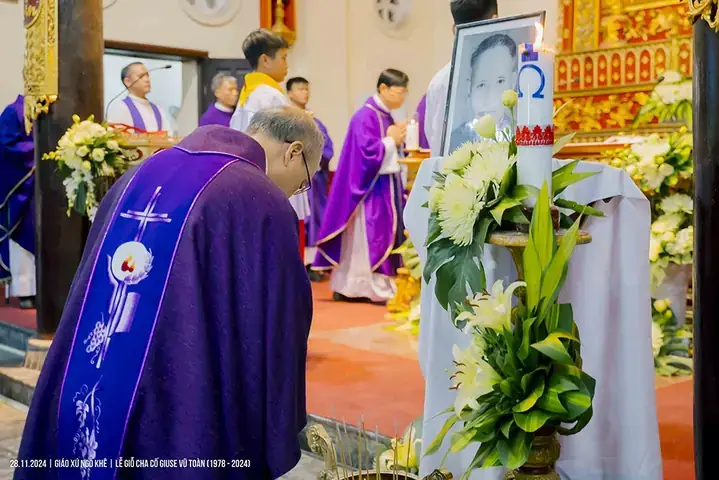 Tìm Hiểu Về Danh Tính Của Cha Vũ Thế Toàn