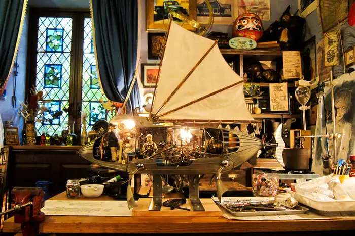 Phòng Giới Thiệu Phim