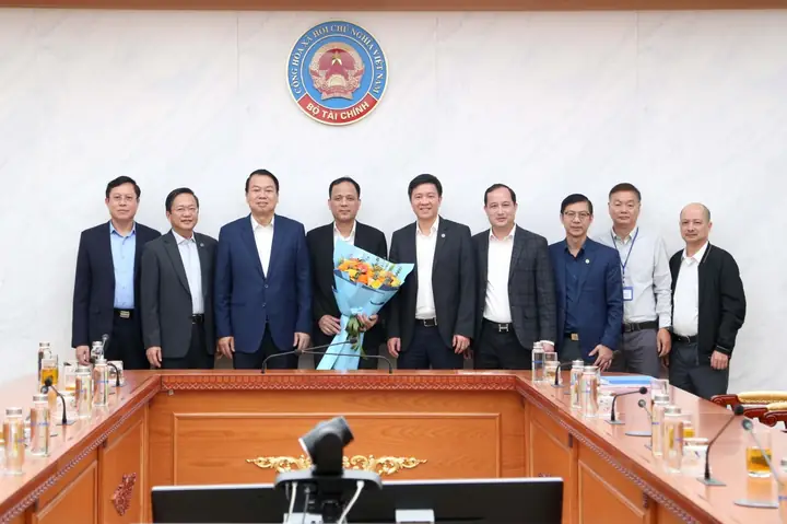 Bổ Nhiệm Phó Chánh Văn Phòng Bộ Tài Chính Bổ Nhiệm Phó Chánh Văn Phòng Bộ Tài Chính