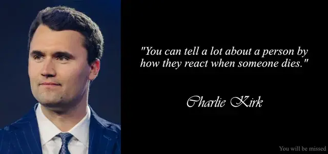 Charlie Munger Là Ai? Cuộc Đời Và Di Sản Của Huyền Thoại Đầu Tư