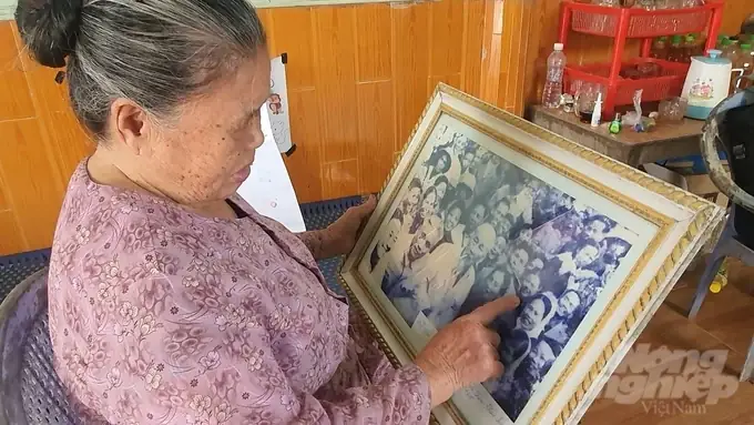 Gặp “chị Hai Năm Tấn” Trong Bức Ảnh Lịch Sử Bác Hồ Về Thăm Thái Bình