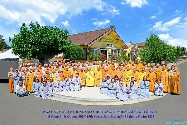 So Sánh Và Đối Chiếu Với Các Nhân Vật Cùng Thời Hoặc Có Ảnh Hưởng Tương Tự So Sánh Và Đối Chiếu Với Các Nhân Vật Cùng Thời Hoặc Có Ảnh Hưởng Tương Tự