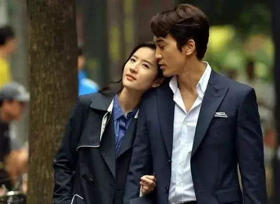 Rá» Tin Læ°u Diá»c Phi Bá» Máº¹ Giá»¥c Láº¥y Chá»ng, Sá»m Cã³ Con Á» Tuá»i U40-2