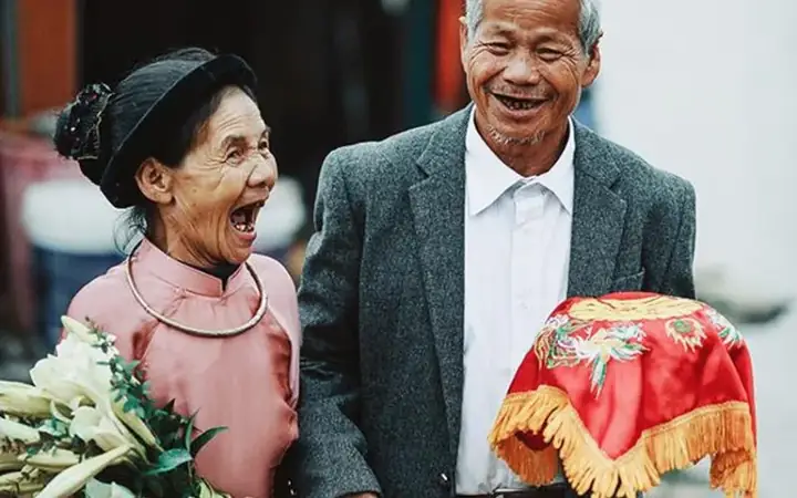 Ngắn Gọn Mạnh Mẽ: Thông Điệp Súc Tích