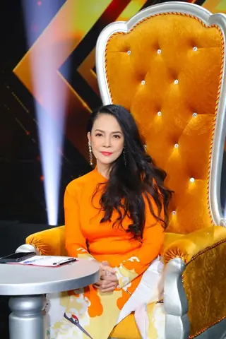 Chồng Nghệ Sĩ Hồng Hạnh Là Ai? Tiểu Sử Và Đời Tư