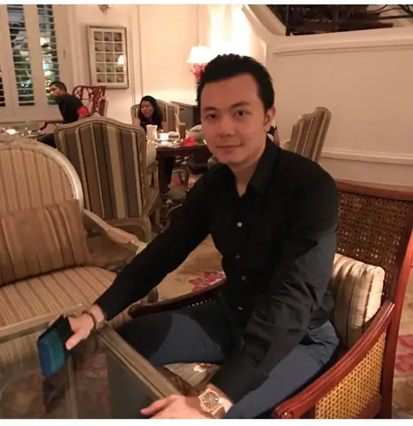 Chồng Thúy Vân Là Ai