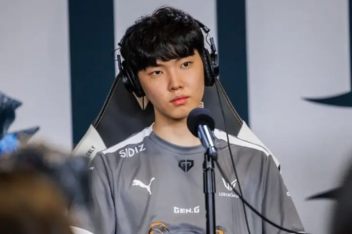 Bể Tướng Siêu Rộng: Chìa Khóa Để Thích Nghi