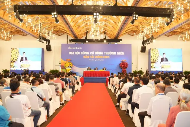 Chủ Tịch Ngân Hàng Sacombank Là Ai